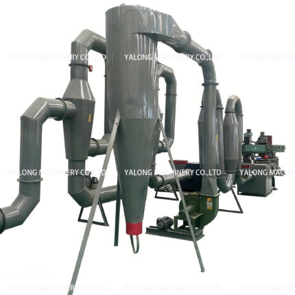 Reliable low-energy consumption flash evaporation dryer for sawdust and wood chips
